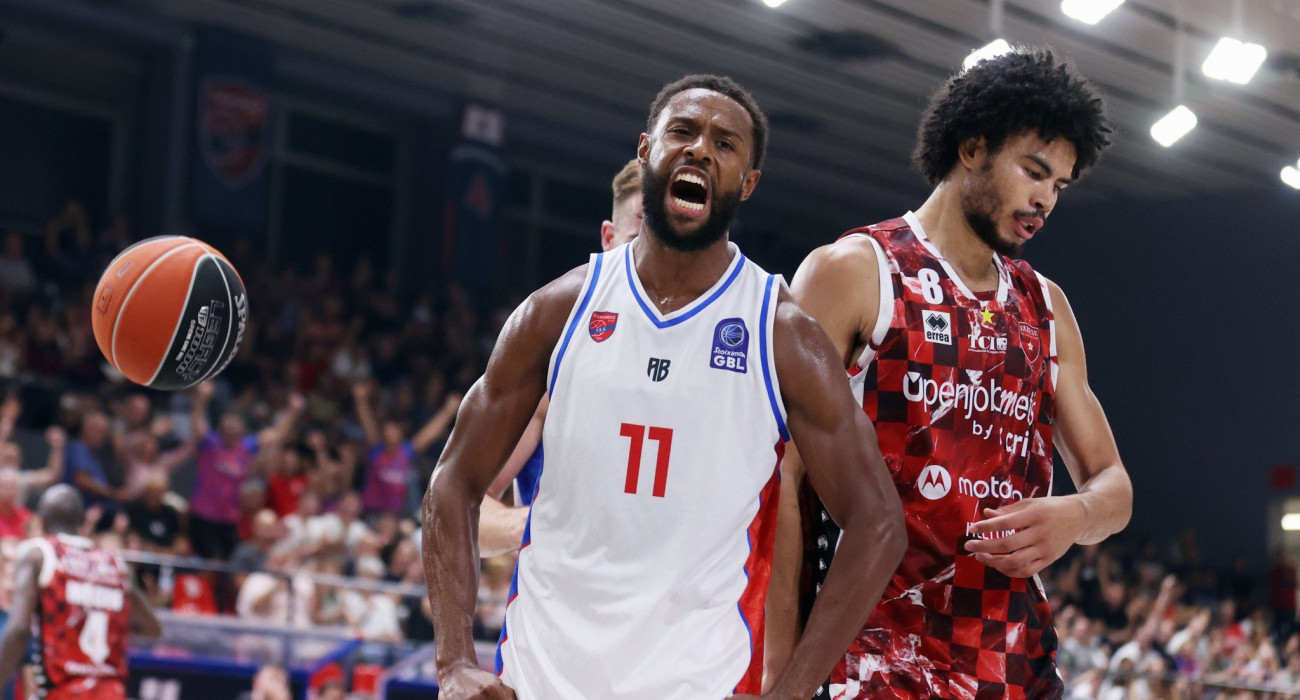 Με Χαντς και Λιούις ο Πανιώνιος πήρε το «θρίλερ» κόντρα στη Βαρέζε