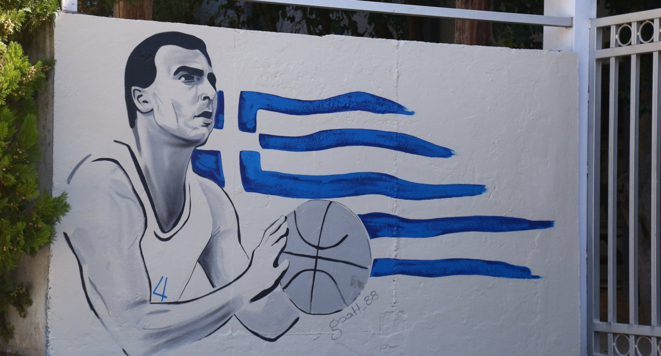 Γκράφιτι με τη μορφή του Νίκου Γκάλη/Πηγή: Intime