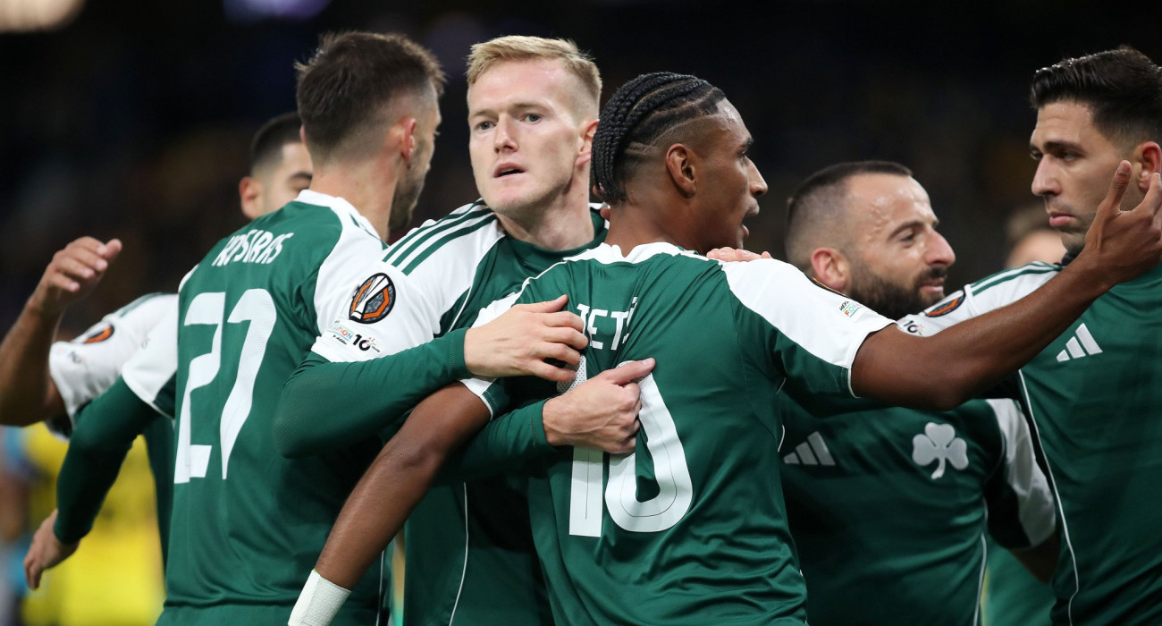 Οι παίκτες του Παναθηναϊκού μετά το γκολ του Σφιντέρσκι / Πηγή: ΙΝΤΙΜΕ