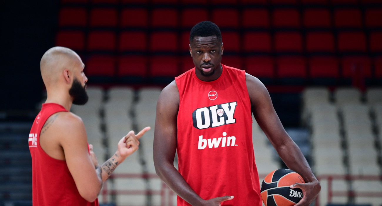 Ο Φουρνιέ και ο Φαλ στην πρώτη φετινή συγκέντρωση του Ολυμπιακού, Πηγή: Eurokinissi