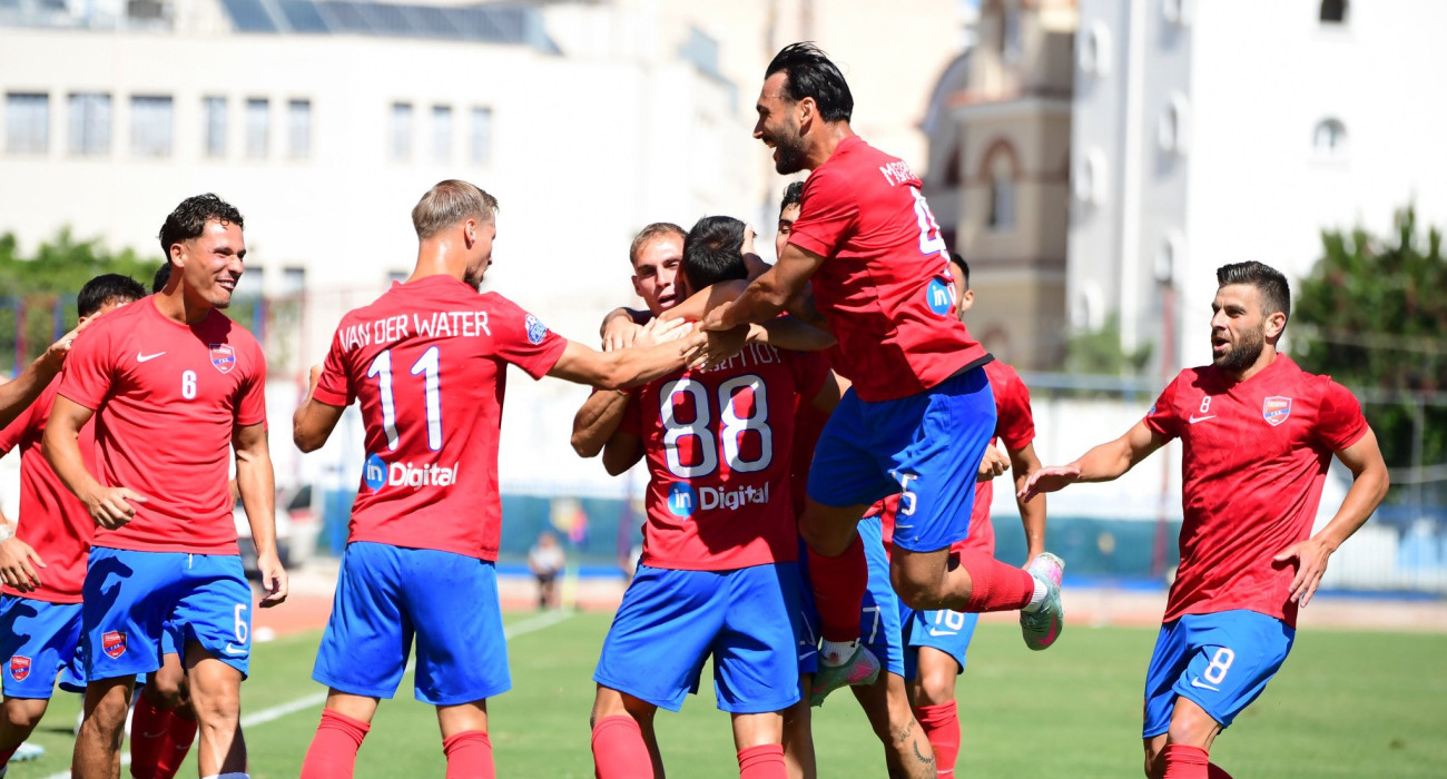 Οι ποδοσφαιριστές του Πανιωνίου πανηγυρίζουν / Πηγή: Eurokinissi