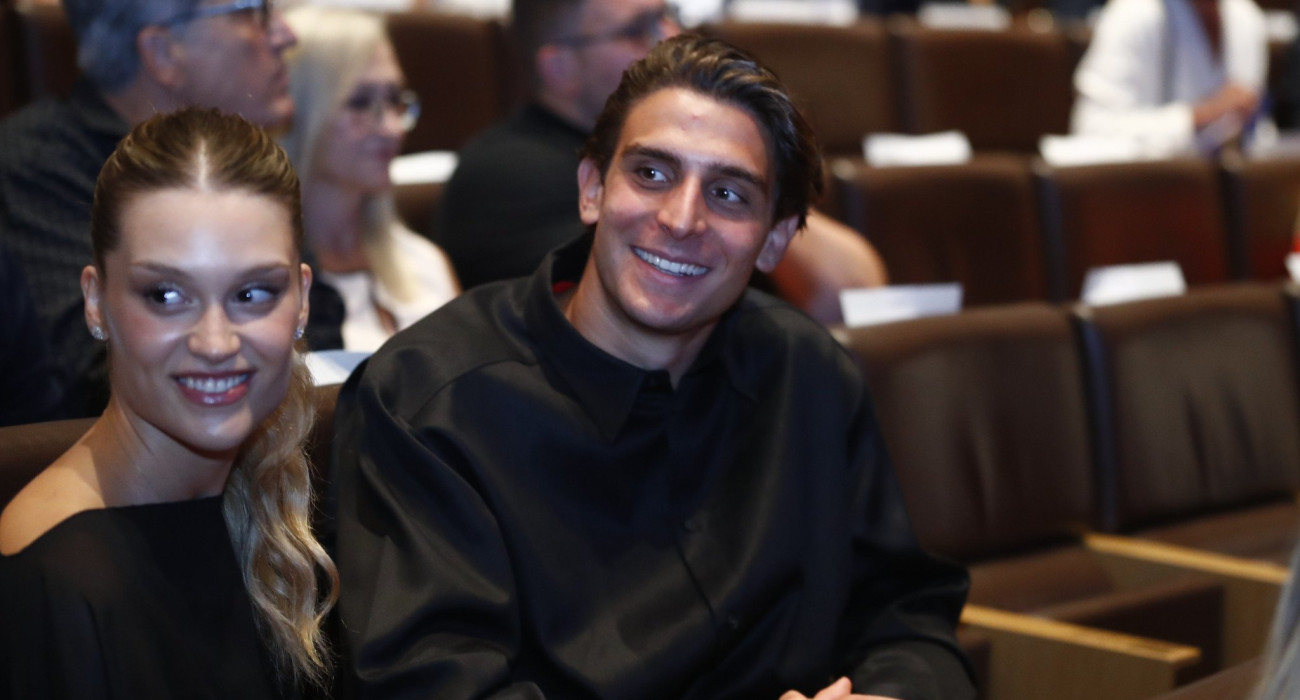 Ο Κωνσταντής Τζολάκης και η σύντροφός του / Πηγή: Eurokinissi