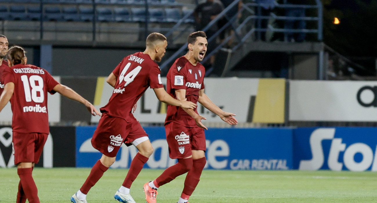 Ποδοσφαιριστές της ΑΕΛ πανηγυρίζουν / Πηγή: Eurokinissi