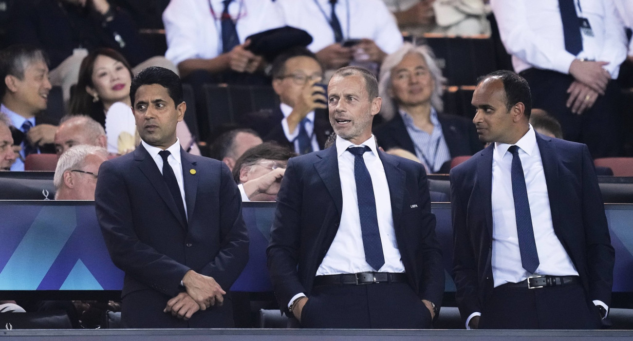 Ο Νάσερ Αλ-Κελαϊφί με τον Αλεξάντερ Τσέφεριν / Πηγή: Imago