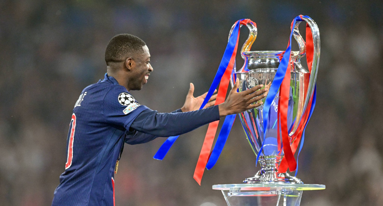 Ο Ουσμάν Ντεμπελέ πανηγυρίζει την κατάκτηση του Champions League / Πηγή: Ιmago