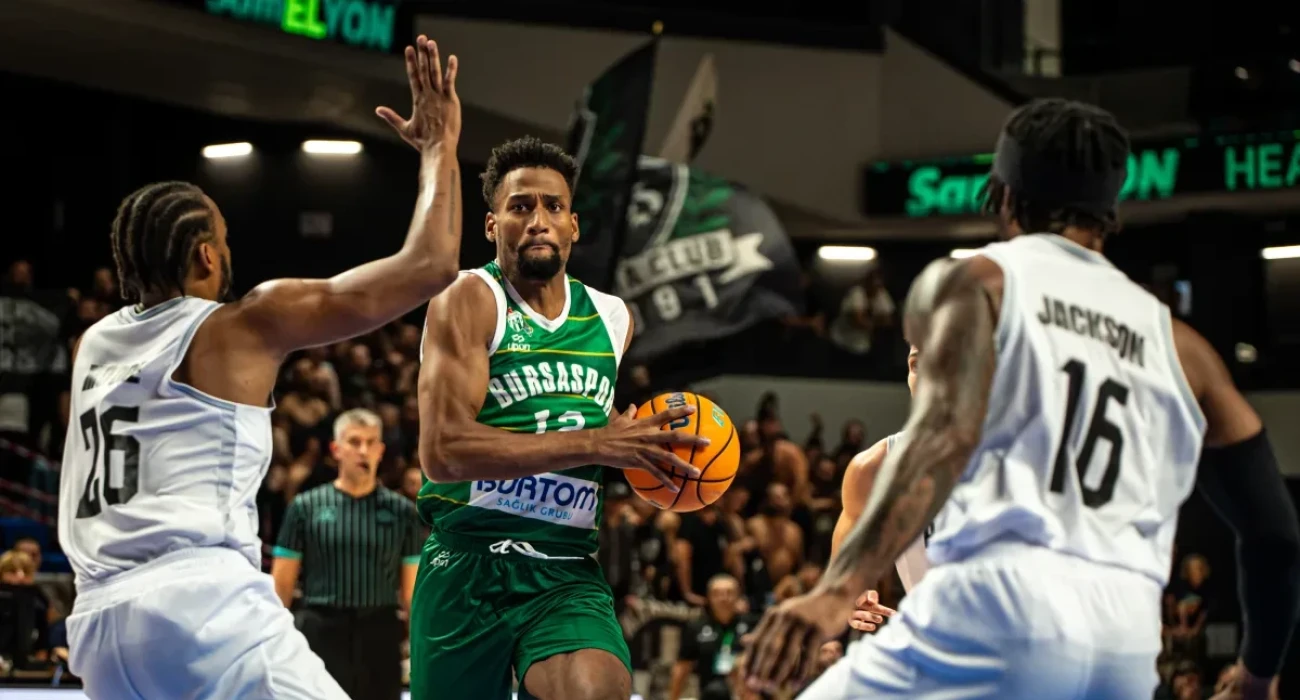 Στιγμιότυπο από τον αγώνα του ΠΑΟΚ απέναντι στην Μπουρσασπόρ / Πηγή: FIBA Basketball