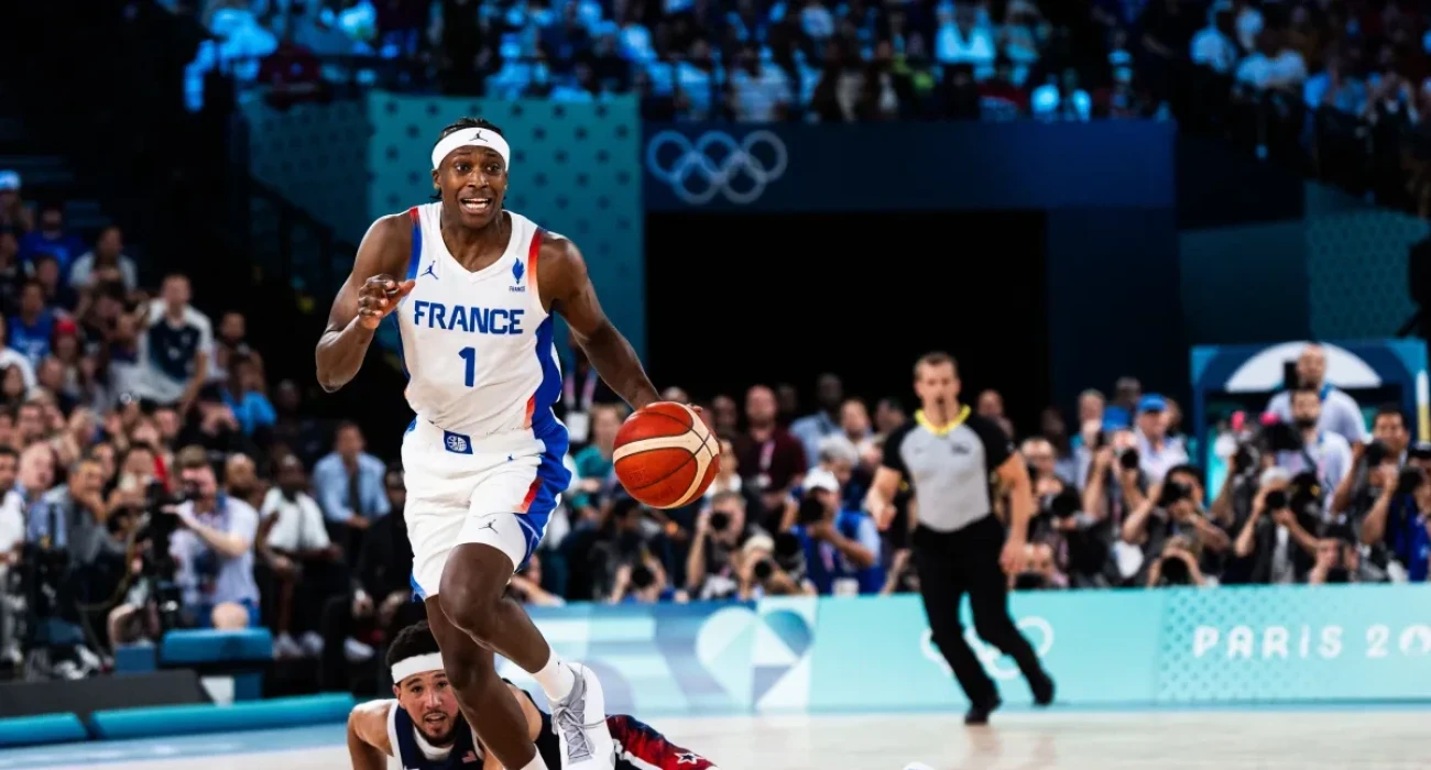 Ο Φρανκ Ντιλικινά με τη φανέλα της Εθνικής Γαλλίας/Πηγή: FIBA