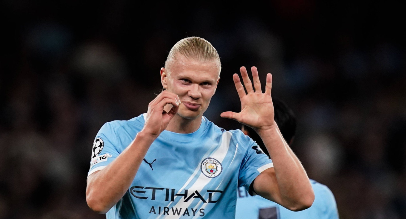 Ο Έρλινγκ Χάαλαντ πανηγυρίζει με τη Μάντσεστερ Σίτι / Πηγή: Imago