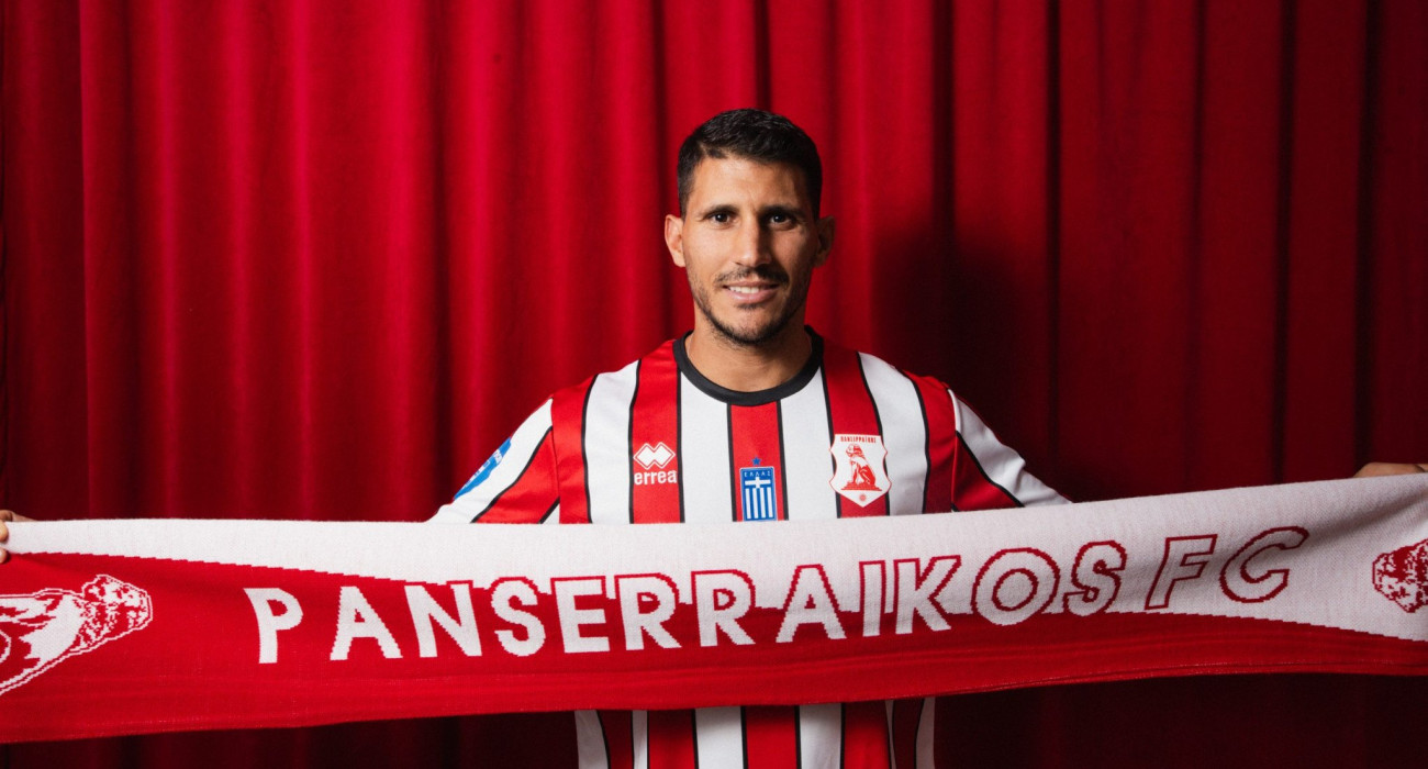 Ο Νίκος Καρέλης στον Πανσερραϊκό / Πηγή: panserraikosfc