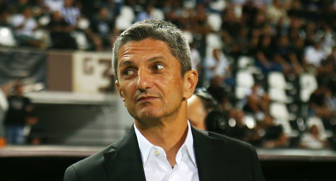 Ο Ραζβάν Λουτσέσκου σε αγώνα του ΠΑΟΚ / Πηγή: Intime