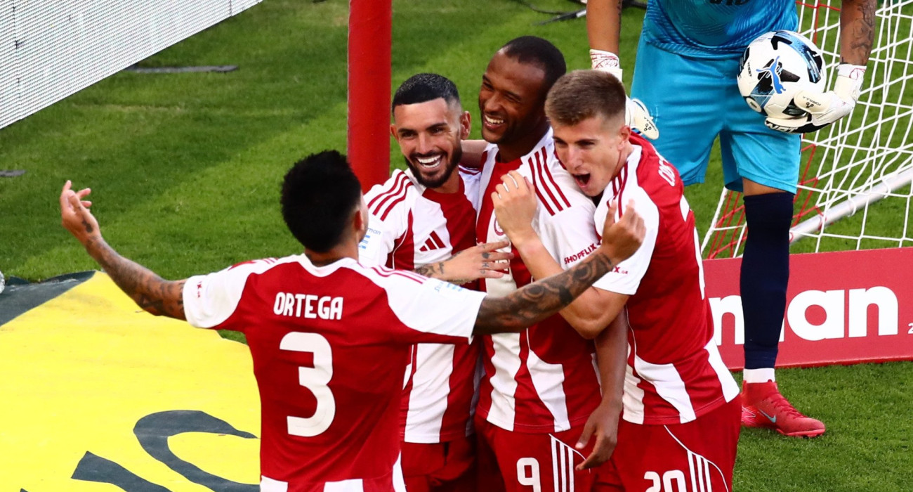 Οι παίκτες του Ολυμπιακού πανηγυρίζουν / Πηγή: Eurokinissi