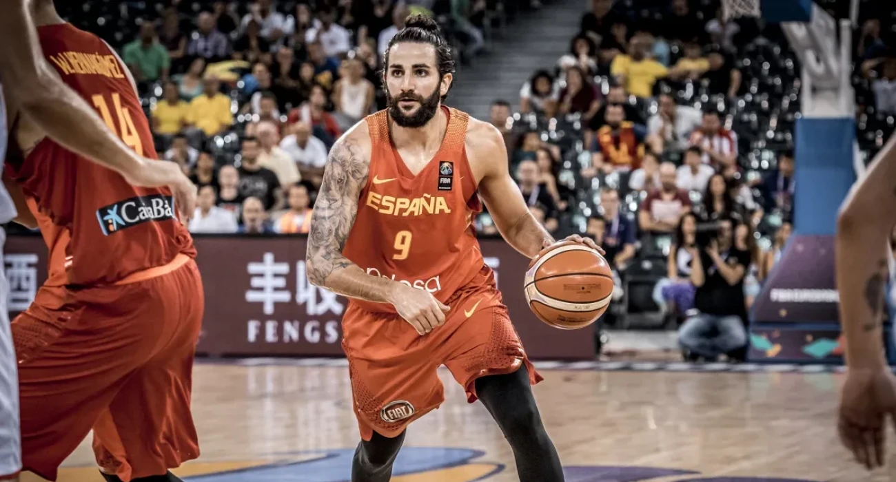 Ο Ρίκι Ρούμπιο με τη φανέλα της Εθνικής Ισπανίας/Πηγή: FIBA