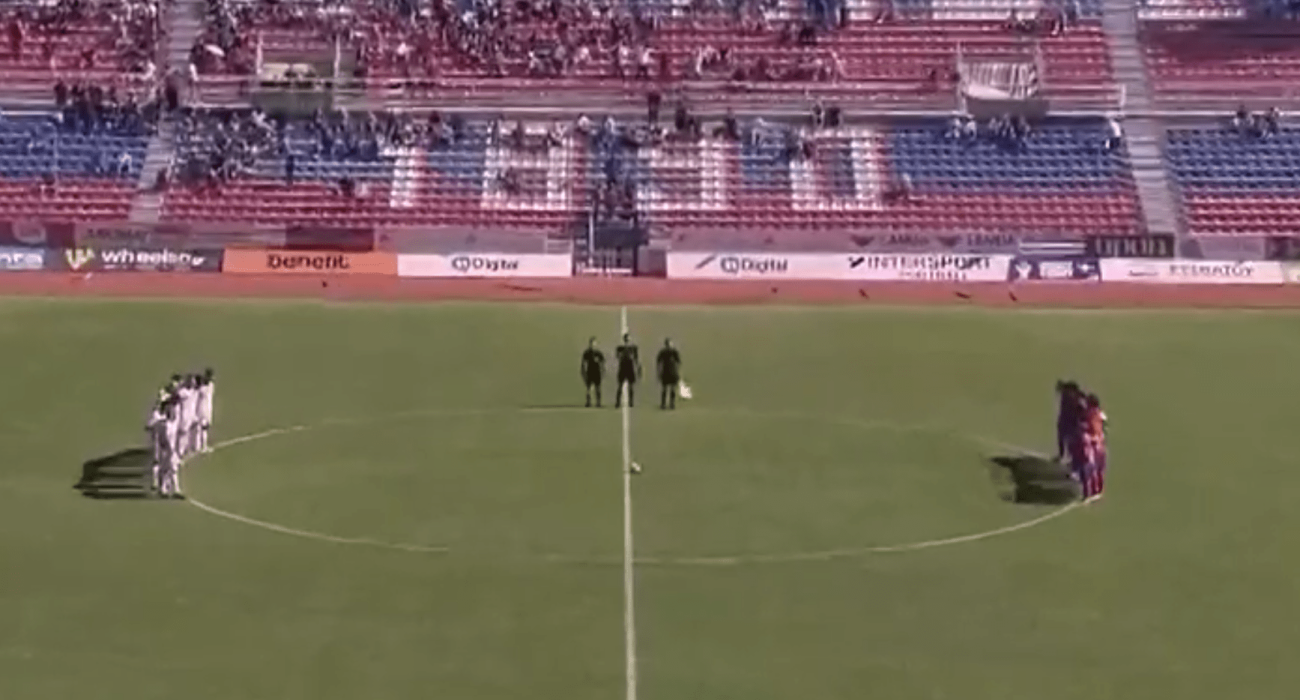 Eνός λεπτού σιγή στη μνήμη του Ντέγιαν Μιλοβάνοβιτς στο Πανιώνιος - Athens Kallithea / Screenshot