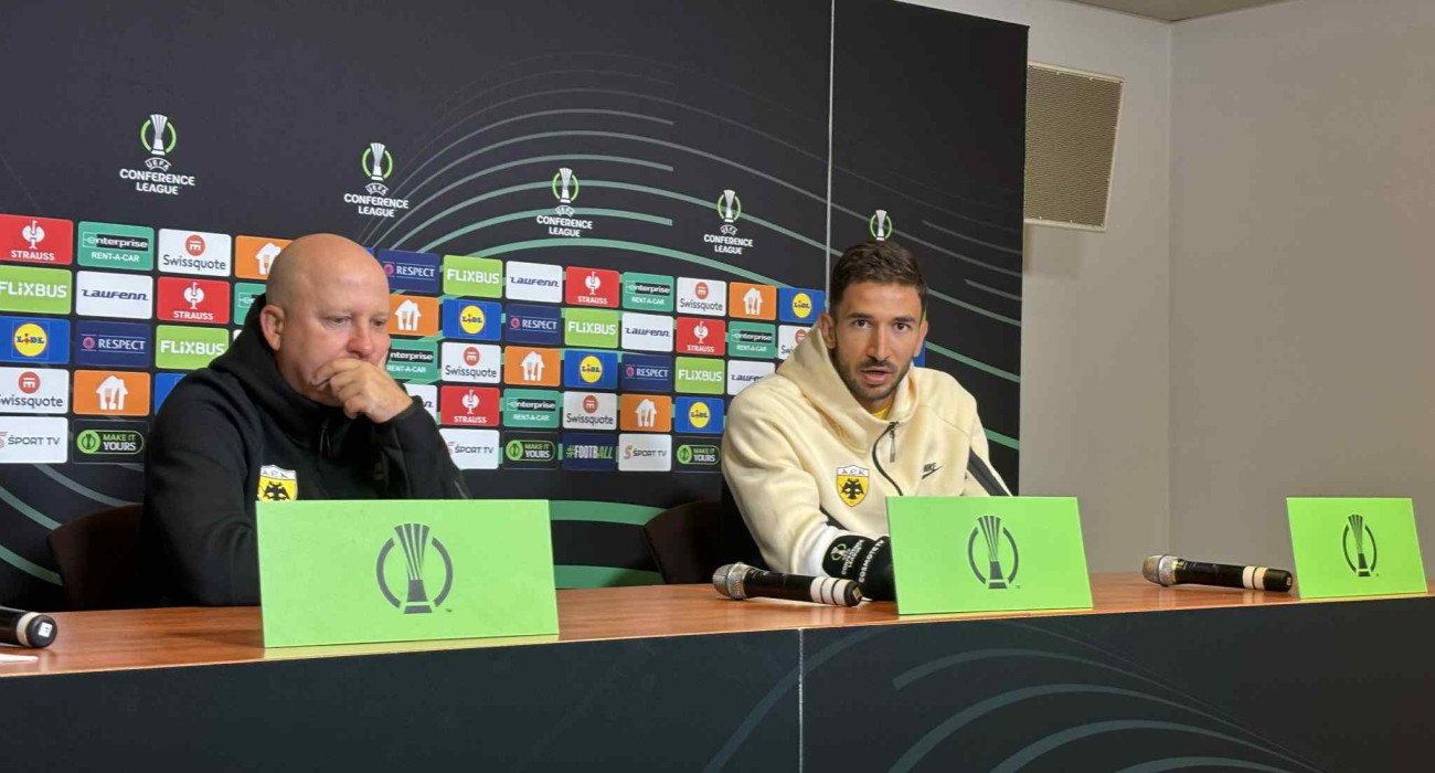 Ο Μάρκο Γκρούγιτς με τον Μάρκο Νίκολιτς στη συνέντευξη Τύπου / Athletiko