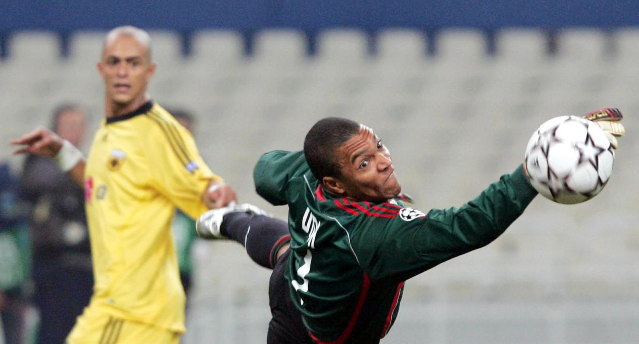 Ο Ντίντα αποκρούει σουτ του Σέζαρ / Πηγή: Intime