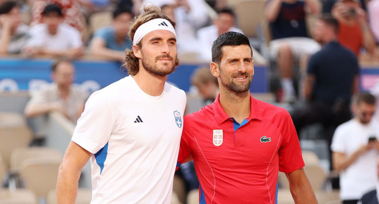 O Στέφανος Τσιτσιπάς με τον Νόβακ Τζόκοβιτς / Πηγή: Intime