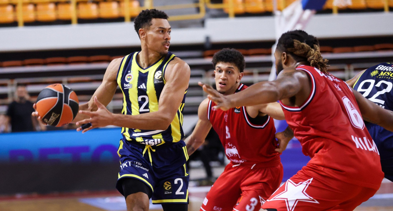 Στιγμιότυπο από το φιλικό παιχνίδι Φενέρμπαχτσε - Αρμάνι Μιλάνο / Πηγή: Eurokinissi