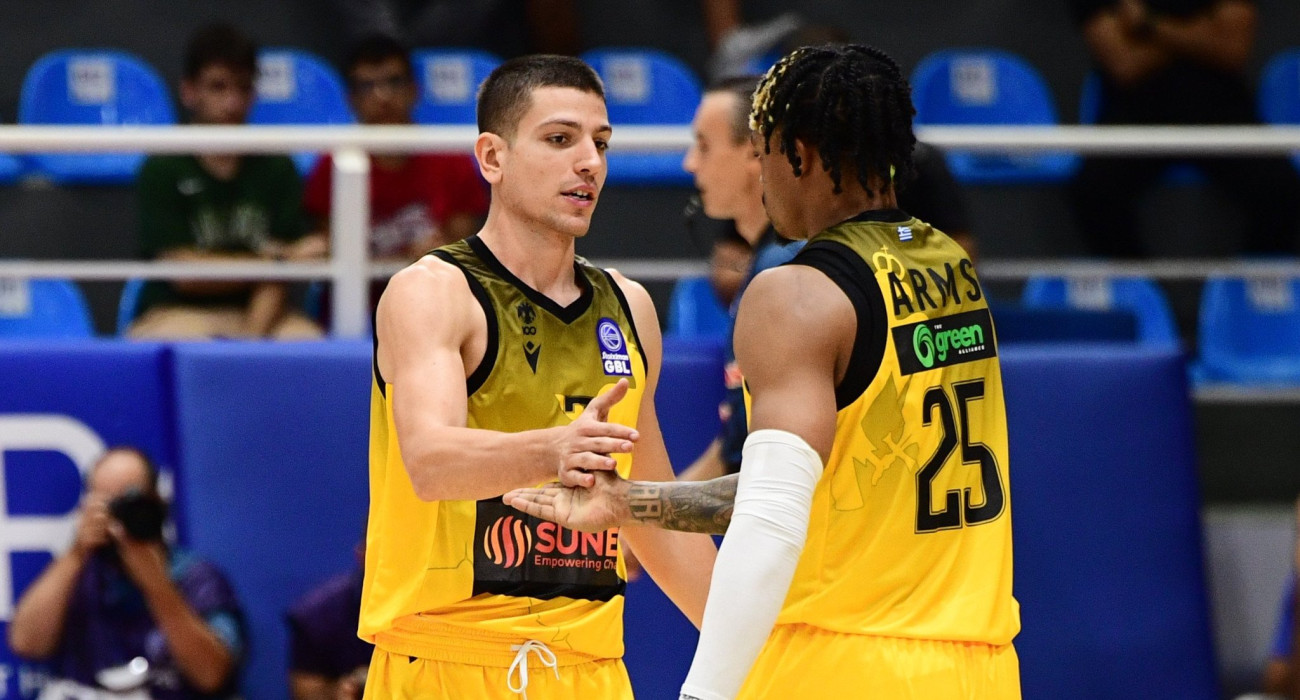 Ανασύνταξη στην ΑΕΚ και το μυαλό στο «must win» παιχνίδι με Κολοσσό