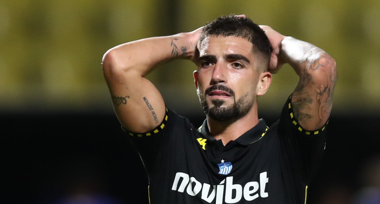 Ο Μόντσου στο παιχνίδι με τον Πανσερραϊκό/ Πηγή: Eurokinissi