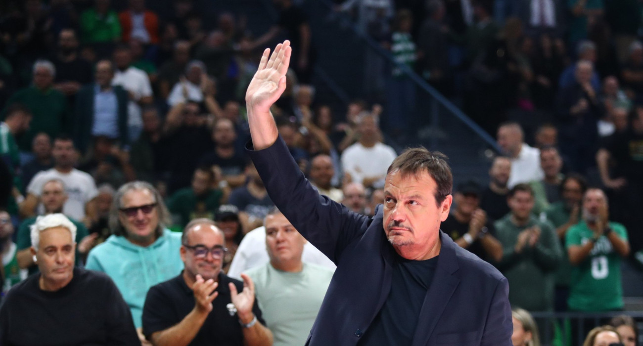 Ο Εργκίν Αταμάν, στην είσοδό του στο ΟΑΚΑ, Πηγή: Eurokinissi