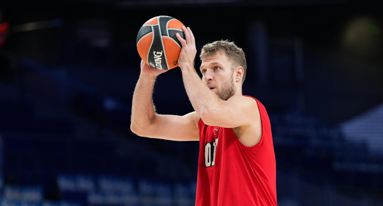 «Καυτός» από την περιφέρεια ο Ολυμπιακός με 7/8 τρίποντα κόντρα στη Ρεάλ!