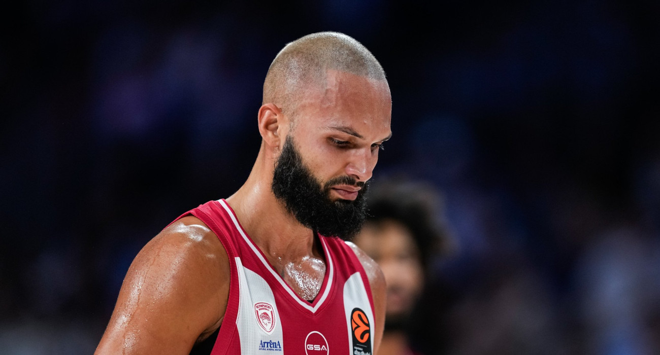 Ο Εβάν Φουρνιέ κατά τη διάρκεια του αγώνα του Ολυμπιακού με τη Ρεάλ Μαδρίτης/Πηγή: Eurokinissi