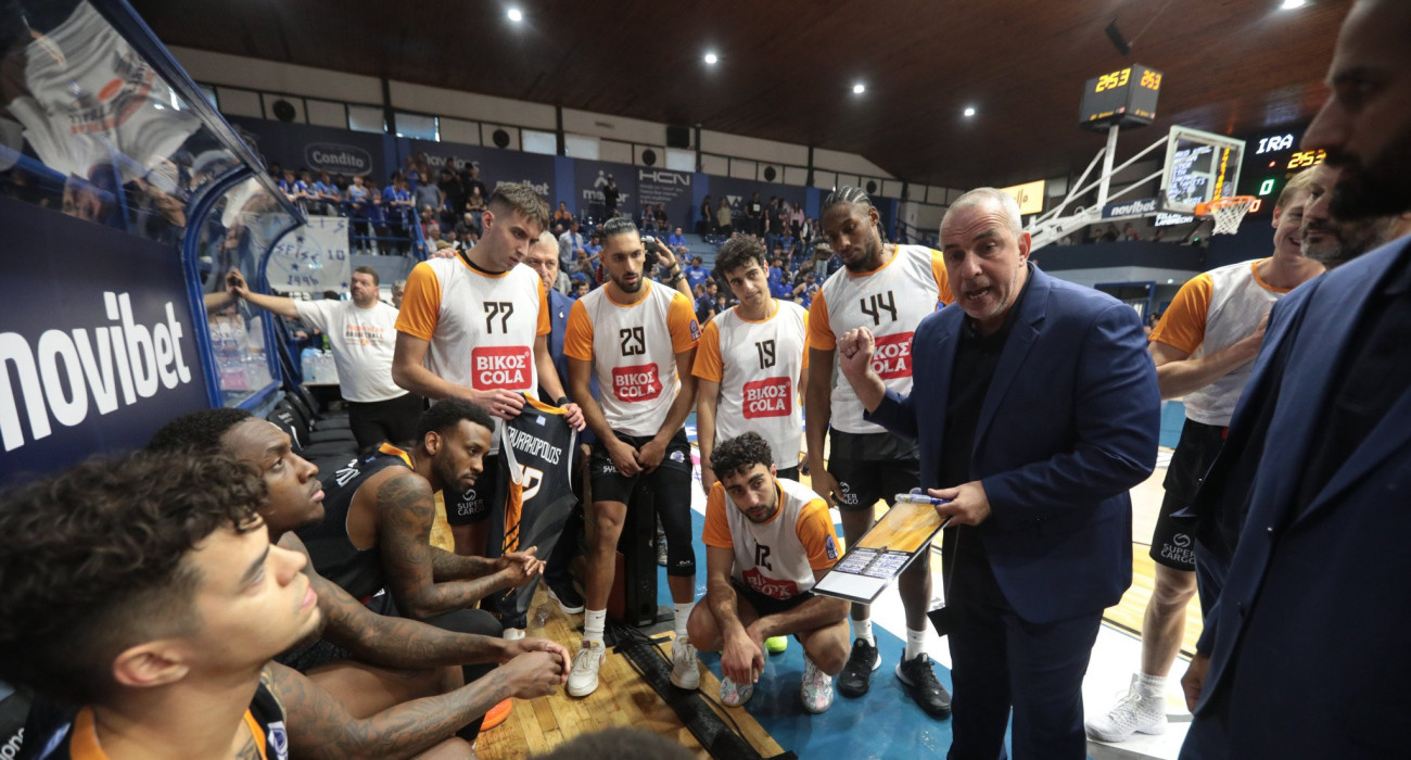 Ο Γιώργος Λιμνιάτης με τον Προμηθέα / Πηγή: Eurokinissi