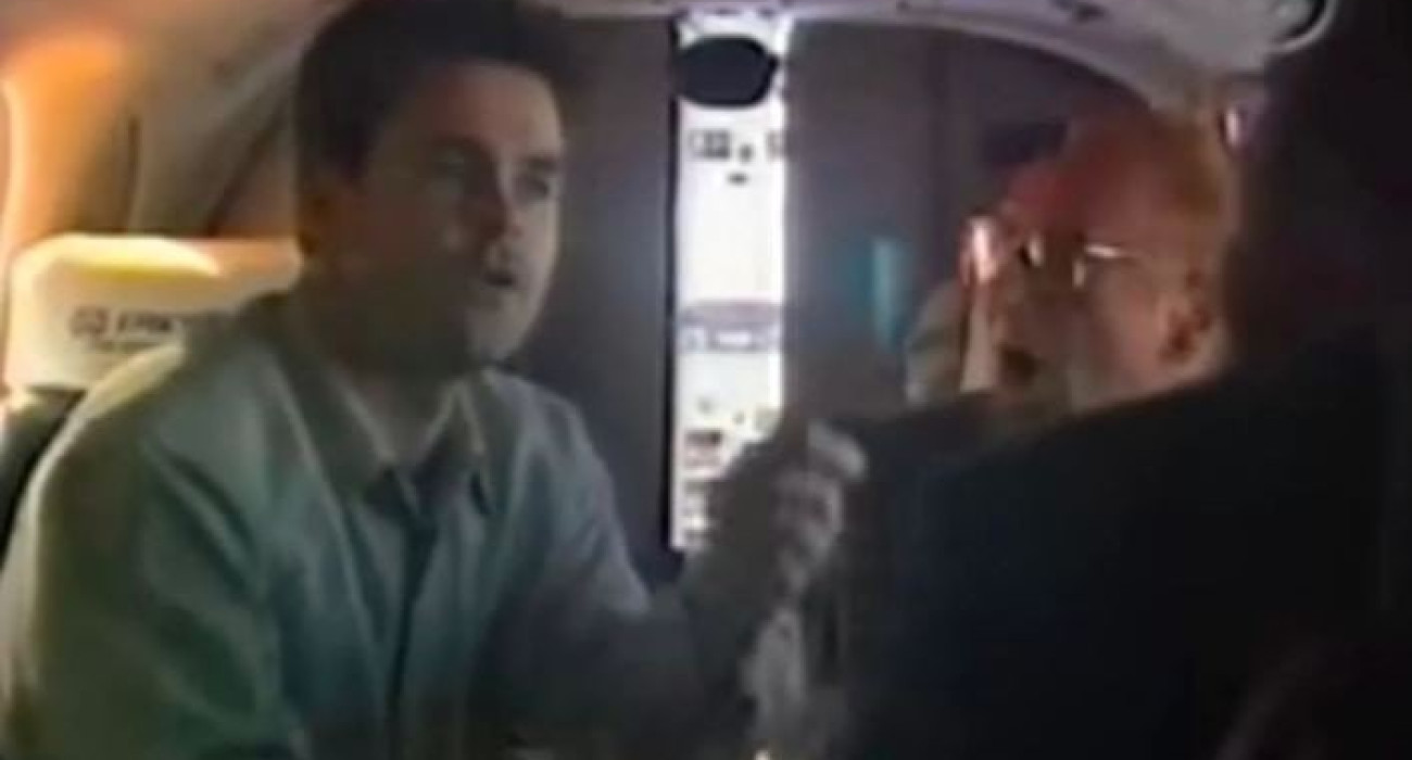 Ο Λίμπαρ στη διάρκεια της εμφάνισής του σε τηλεοπτικό πρόγραμμα/Screenshot