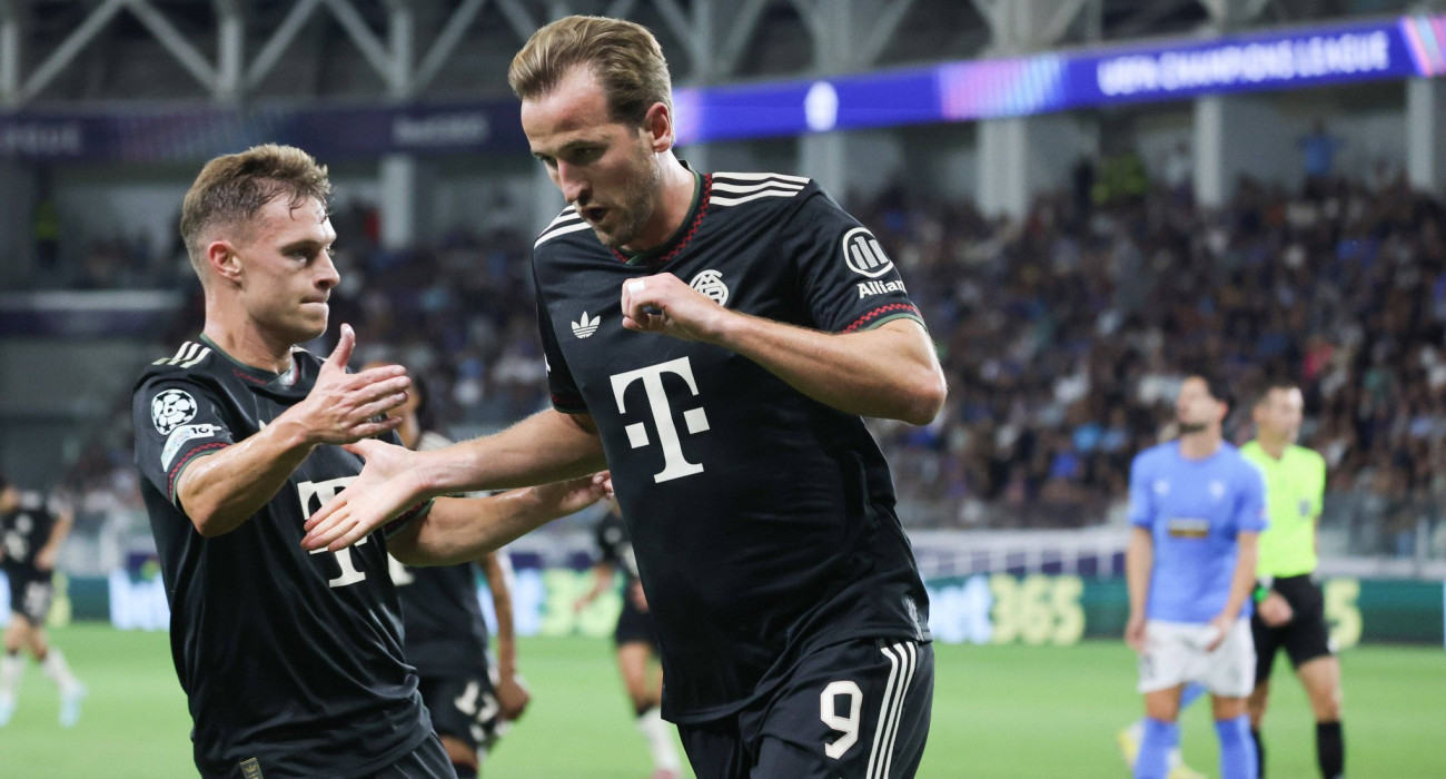 Κίμιχ και Κέιν πανηγυρίζουν τη νίκη της Μπάγερν Μονάχου / Πηγή: Imago