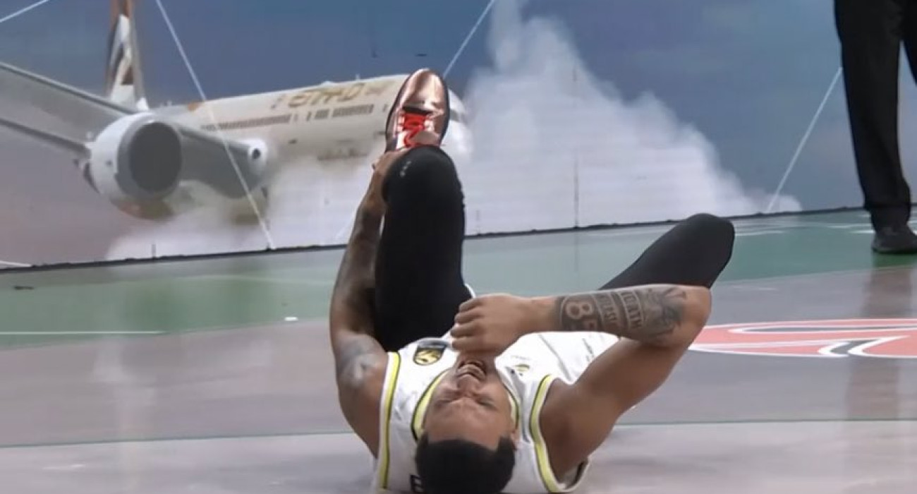 Διάστρεμμα ο Μπράντον Μπόστον