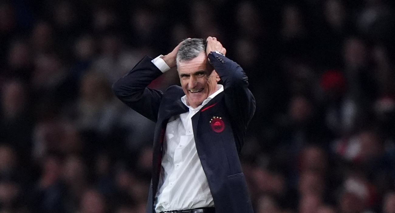 Ο Μεντιλίμπαρ δεν πίστευε την απόκρουση του Ράγια στο σουτ του Ποντένσε / Photo by Bradley Collyer/PA Images via Getty Images