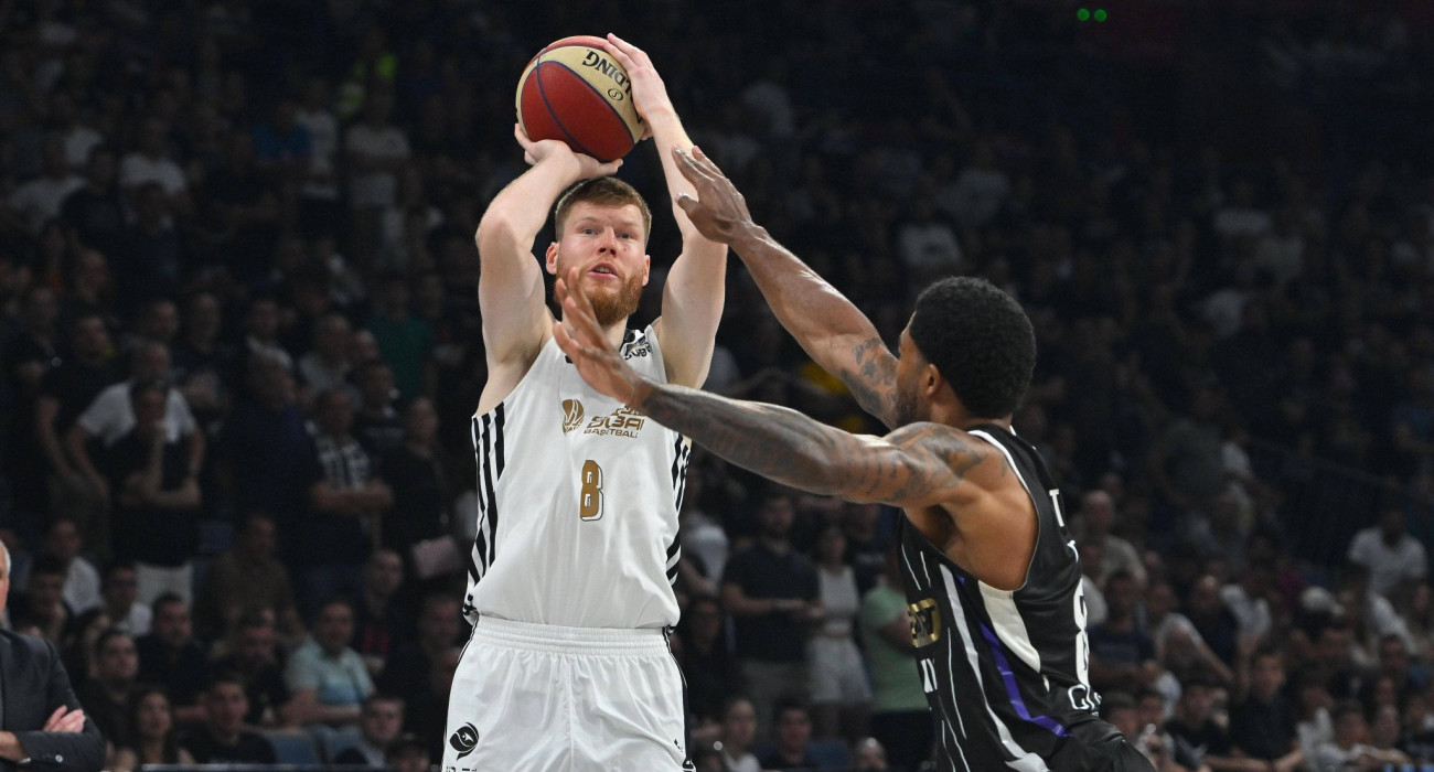 Ο Ντέιβις Μπέρτανς της Dubai BC/Πηγή: Imago