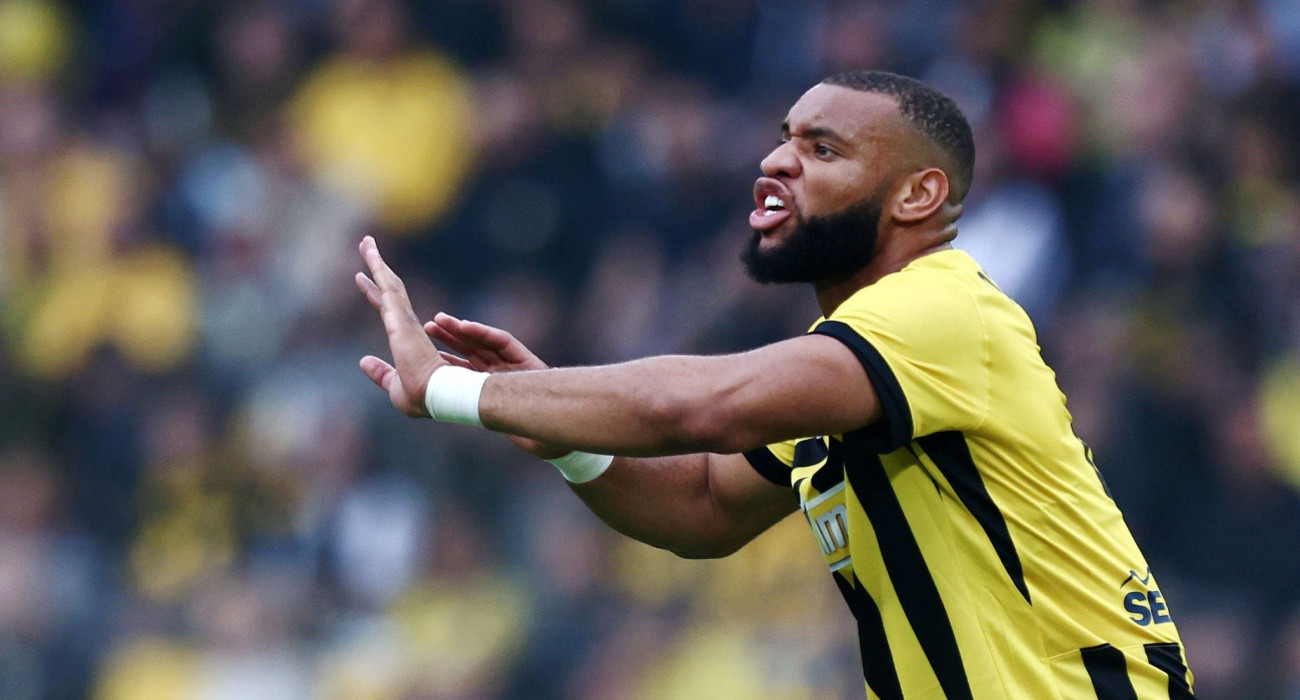 Ο Αρόλντ Μουκουντί με την ΑΕΚ / Πηγή: Intime