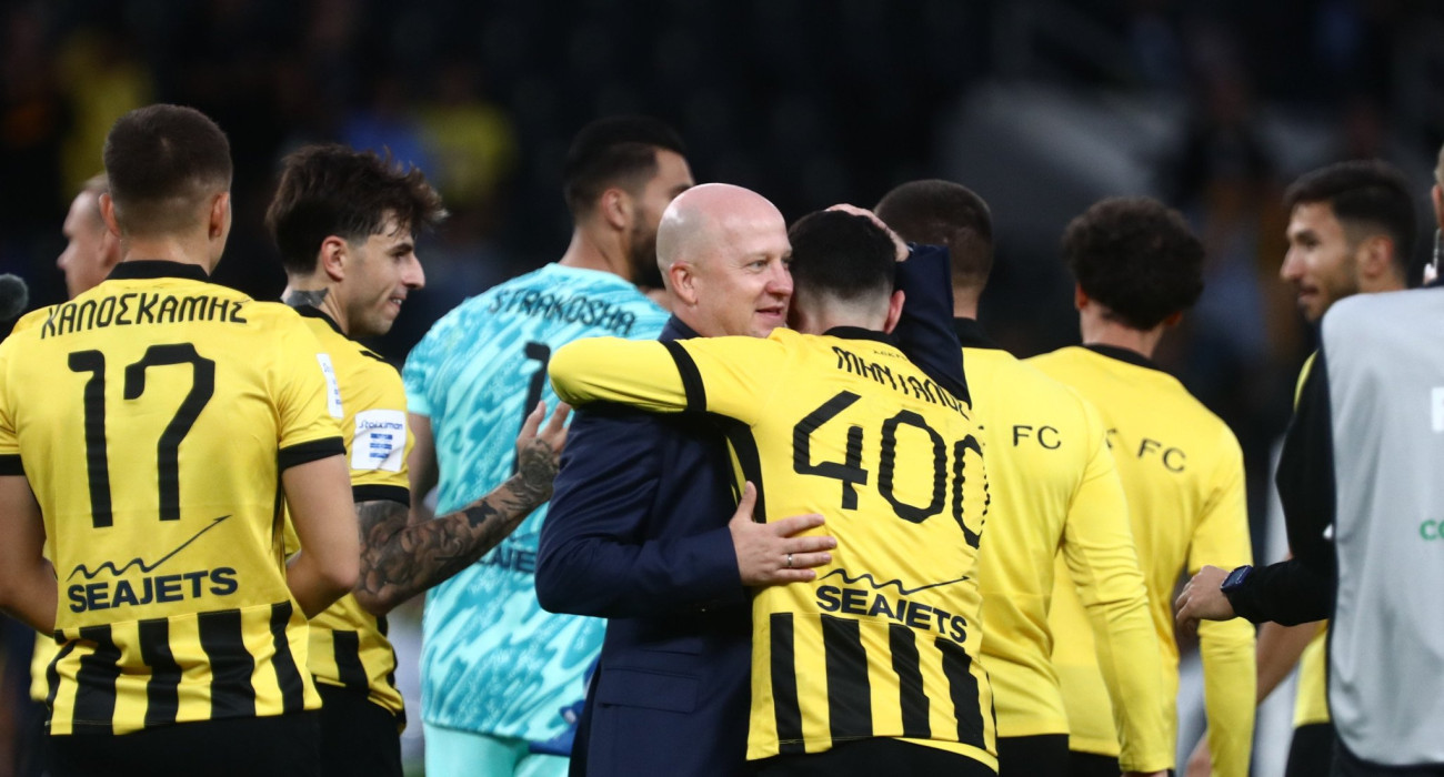 Ο Μάρκο Νίκολιτς με τον Πέτρο Μάνταλο / Πηγή: Eurokinissi