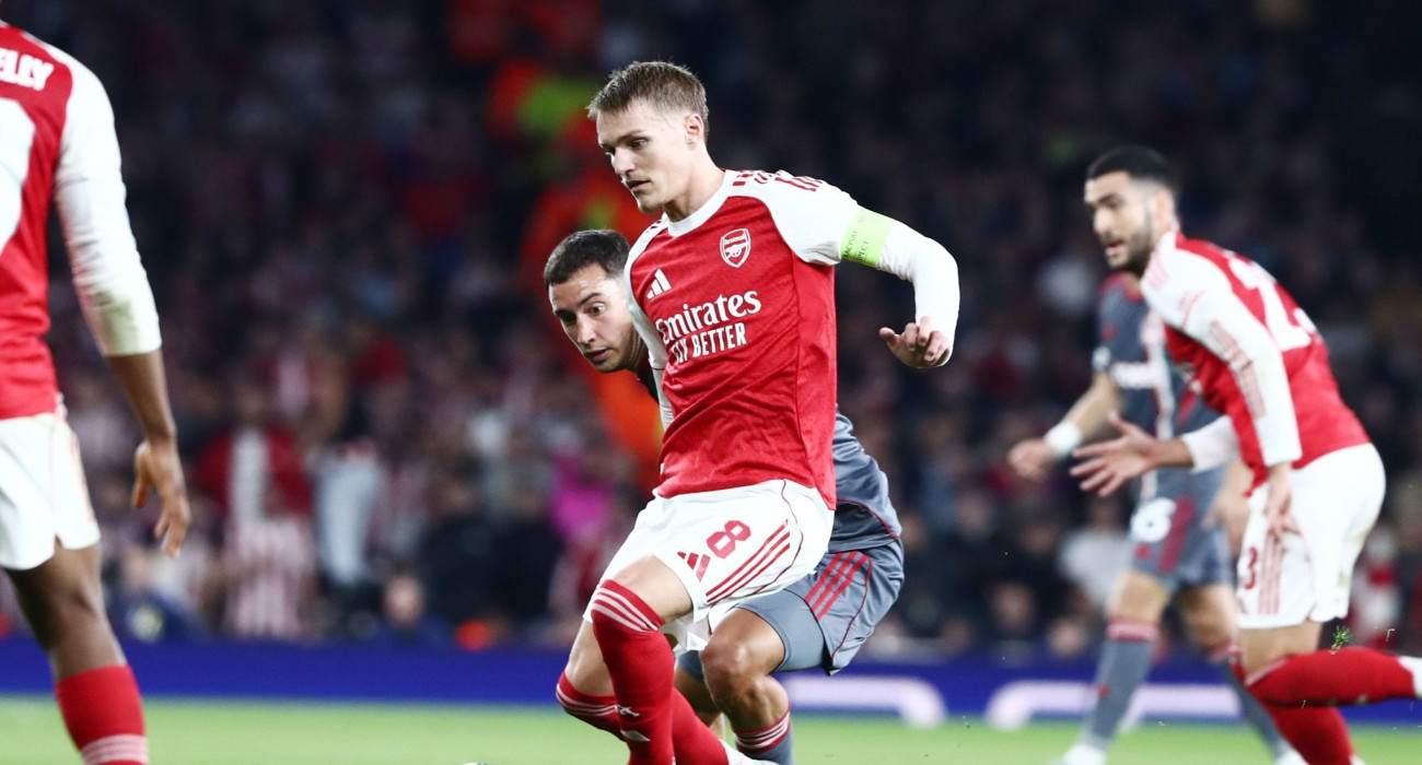 Ο Μάρτιν Έντεγκααρντ κόντρα στον Ολυμπιακό / Πηγή: Intime