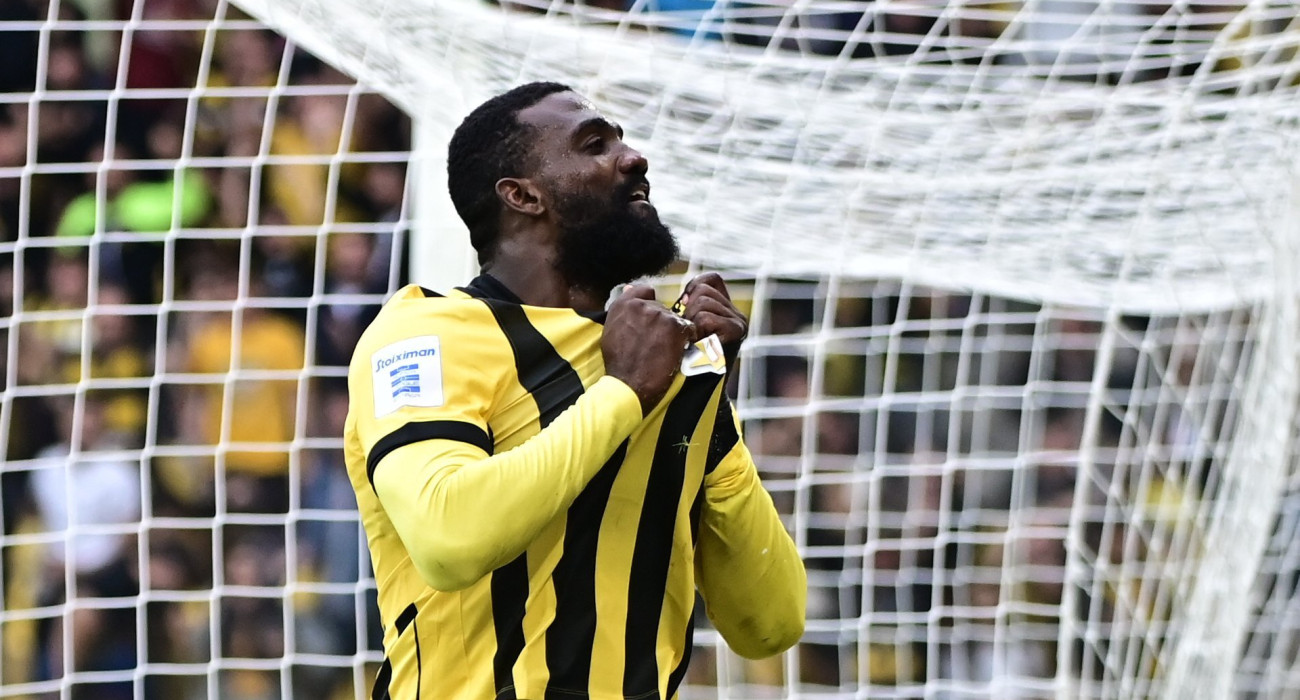 Ο Φρανζί Πιερό πανηγυρίζει με την ΑΕΚ / Πηγή: Eurokinissi