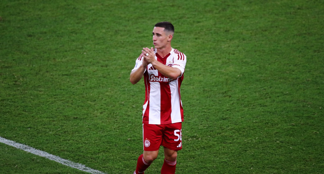 Ο Ντάνιελ Ποντένσε με τον Ολυμπιακό / Πηγή: Eurokinissi