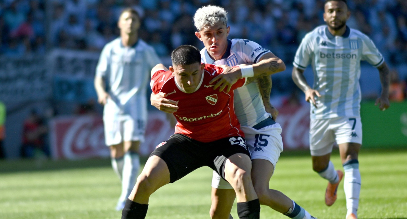 Στιγμιότυπο από την αναμέτρηση Ρασίνγκ Κλουμπ - Ιντεπεντιέντε / Πηγή: Imago