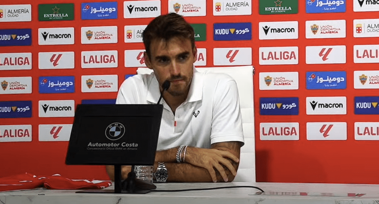 ο Αντρέ Όρτα στην παρουσίαση του από την Αλμέρια / Πηγή: Printscreen