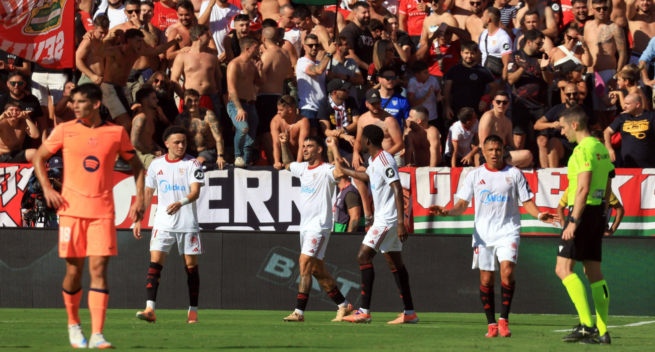 Οι ποδοσφαιριστές της Σεβίλλης πανηγυρίζουν / Πηγή: Imago