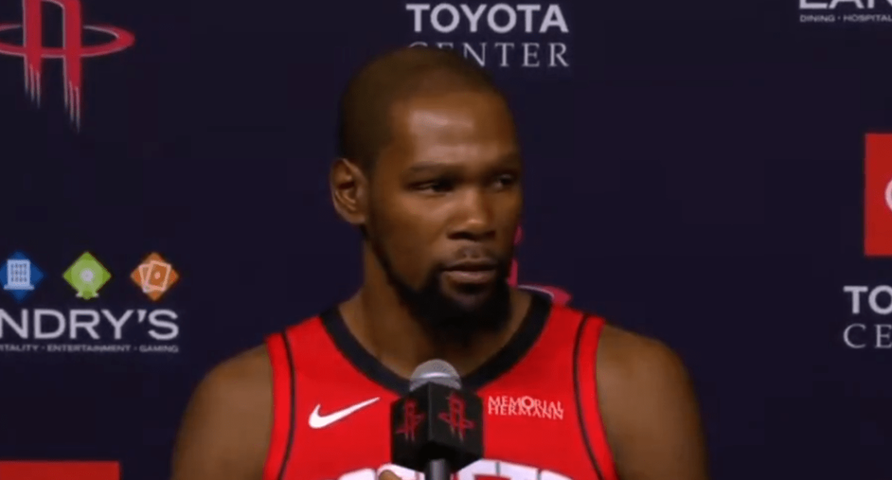 Ο Κέβιν Ντουράντ / Printscreen