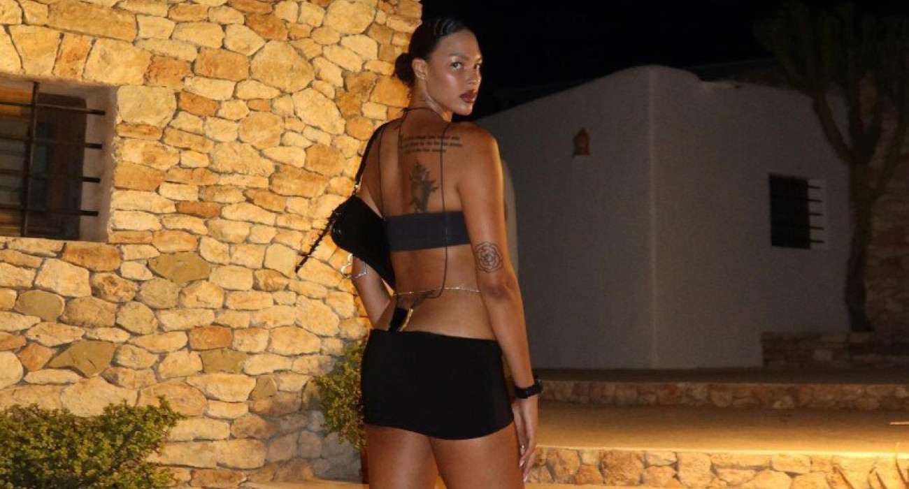 Η Αυστραλέζα σέντερ, Λιζ Καμπέιτζ. σε νυχτερινές της περιπλανήσεις / Πηγή: Instagram @ecambage