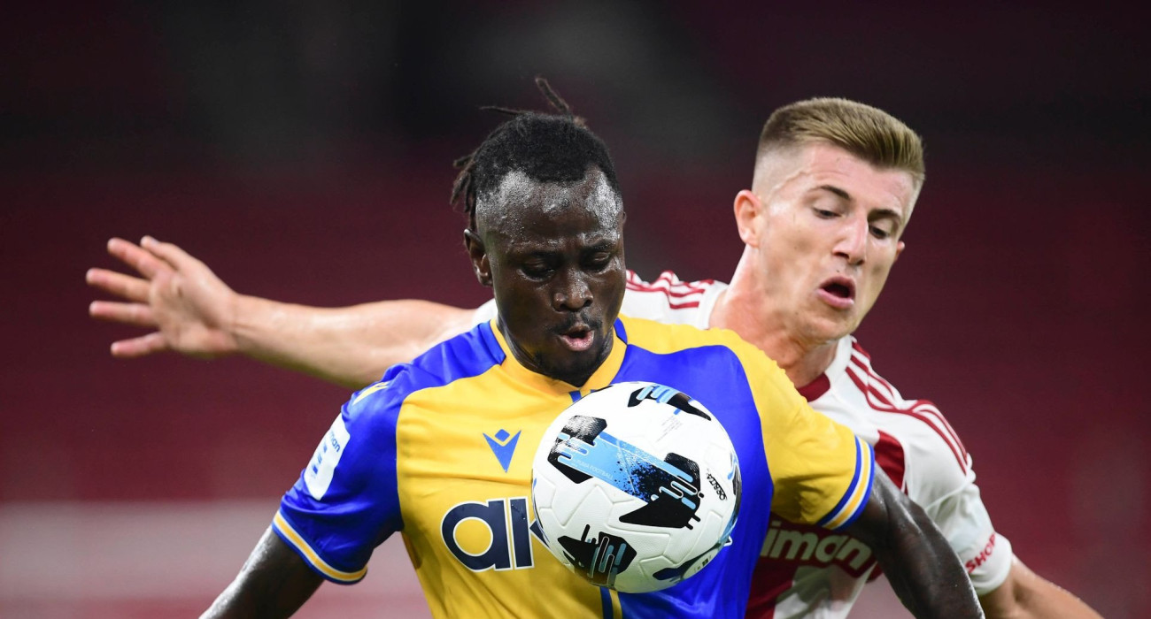 O Ισιαγκά Σιλά στον αγώνα με τον Ολυμπιακό / Πηγή: asterastripolis.gr