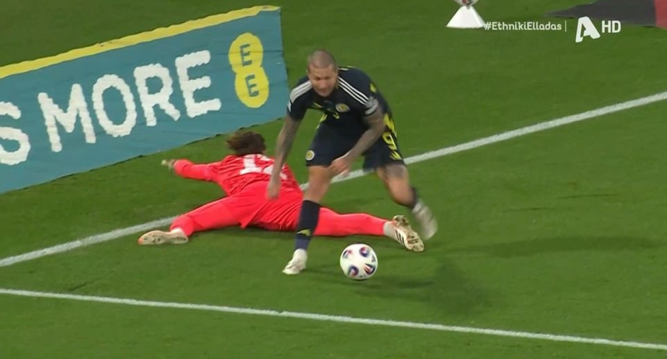 Το τραγικό λάθος του Τζολάκη που έφερε το 3-1 για την Σκωτία (video)