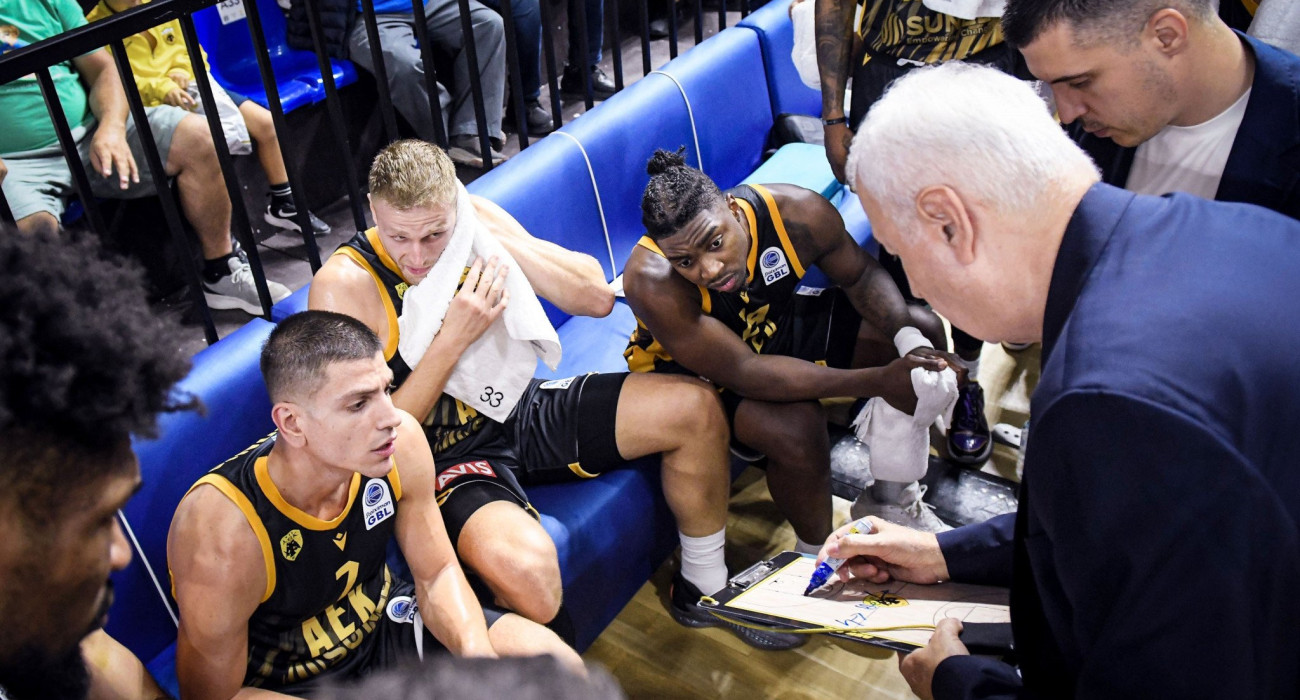 «Πάνοπλη» η ΑΕΚ κόντρα στον Πανιώνιο - Η 12άδα της Ένωσης