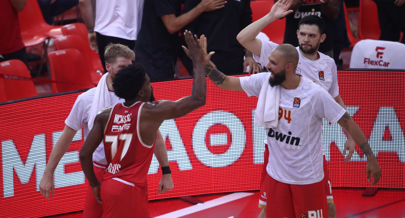 Φουρνιέ και ΜακΚίσικ δύσκολα θα δώσουν το «παρών» στο παιχνίδι του Ολυμπιακού με την Εφες Πηγή: Eurokinissi