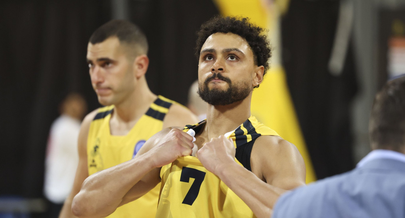 Ο Μπριν Φορμπς κατά τη διάρκεια του αγώνα του Άρη με τον Κολοσσό/Πηγή: Eurokinissi