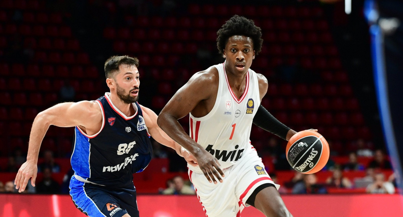 Ο Φρανκ Νιλικίνα με τον Νίκο Γκίκα/Πηγή: Eurokinissi