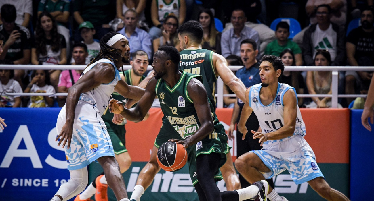 Ο Τζέριαν Γκραντ κατά τη διάρκεια του αγώνα του Παναθηναϊκού με τον Κολοσσό Ρόδου/Πηγή: Eurokinissi