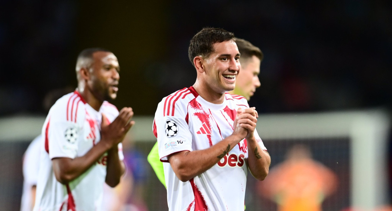 Η αντίδραση του Σαντιάγκο Έσε μετά την αποβολή του / Πηγή: Eurokinissi